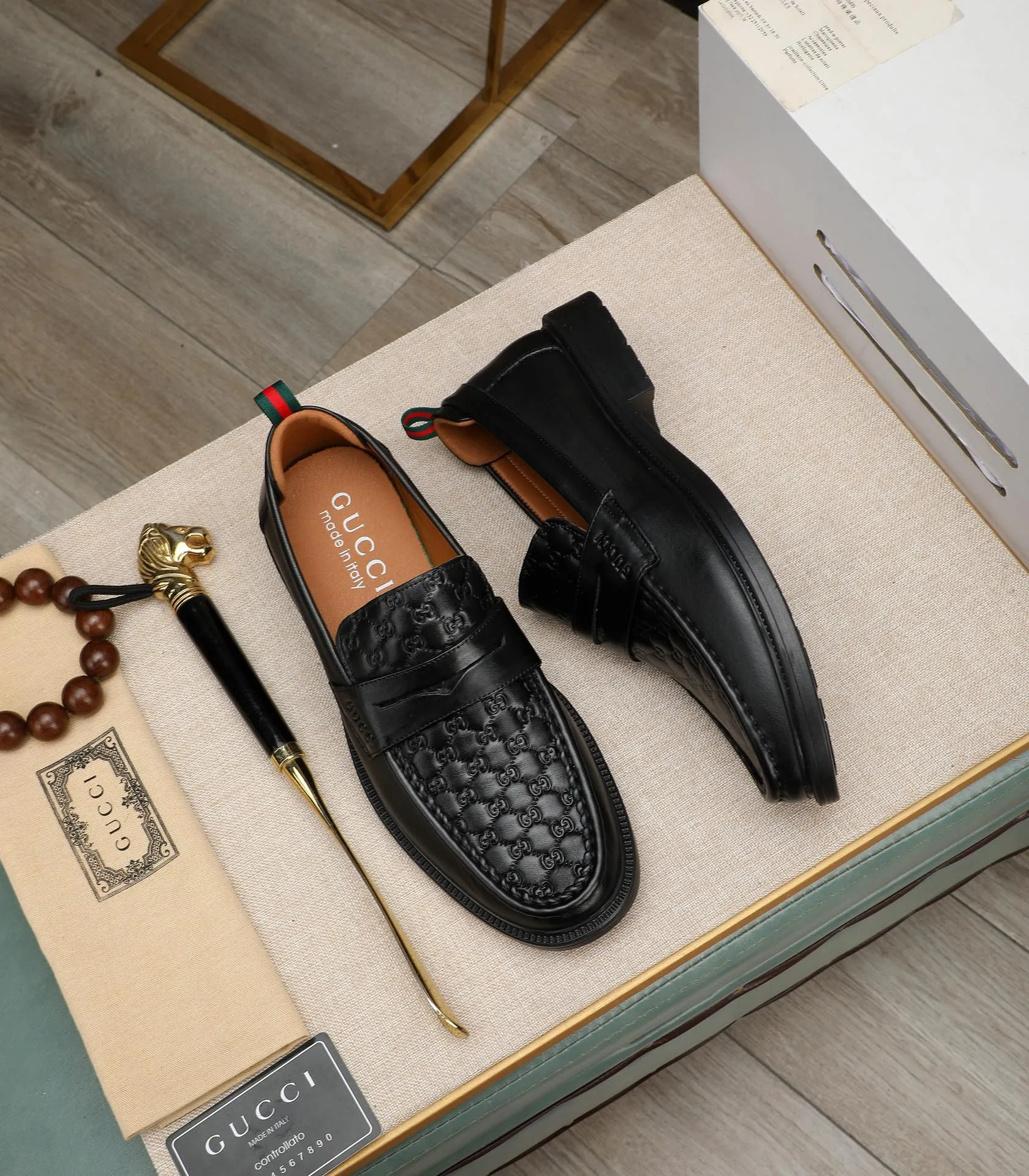 Men's men's shoes💰500📛📛Original (water-dyed cow lining) Gucci GUCCI official website formal shoes🌀 Italian🇮🇹imported cowhide➕top imported water-dyed cowhide lining💋Finely handmade original bottom, the real thing looks better when photographed in person Standard size 38-44